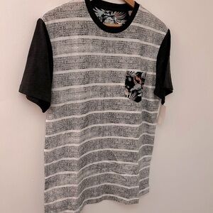 Public Opinion Men’s Black Tropical Striped Shirt Medium